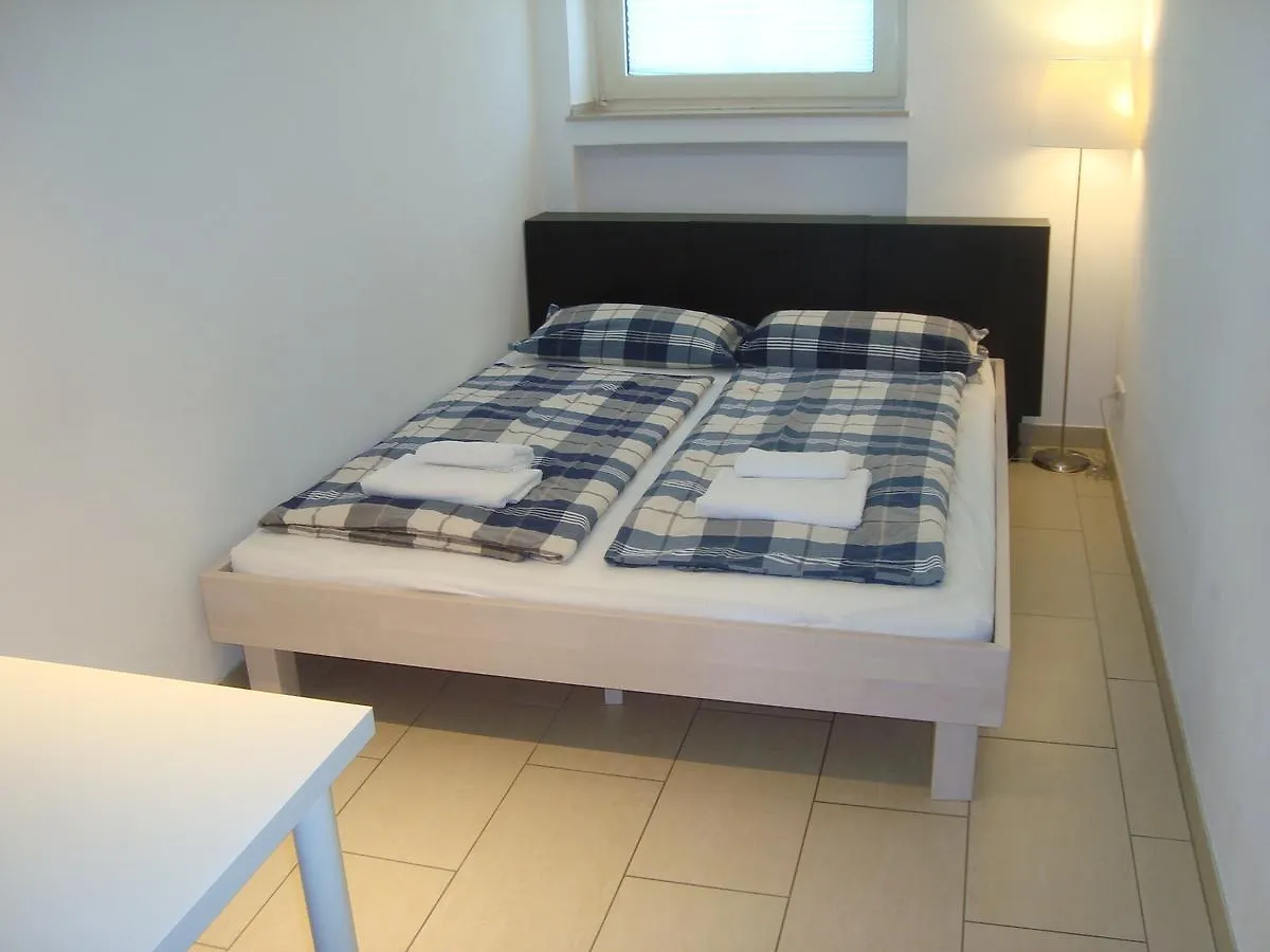 Bermuda Triangle B&B Cologne 3*,  Germany
